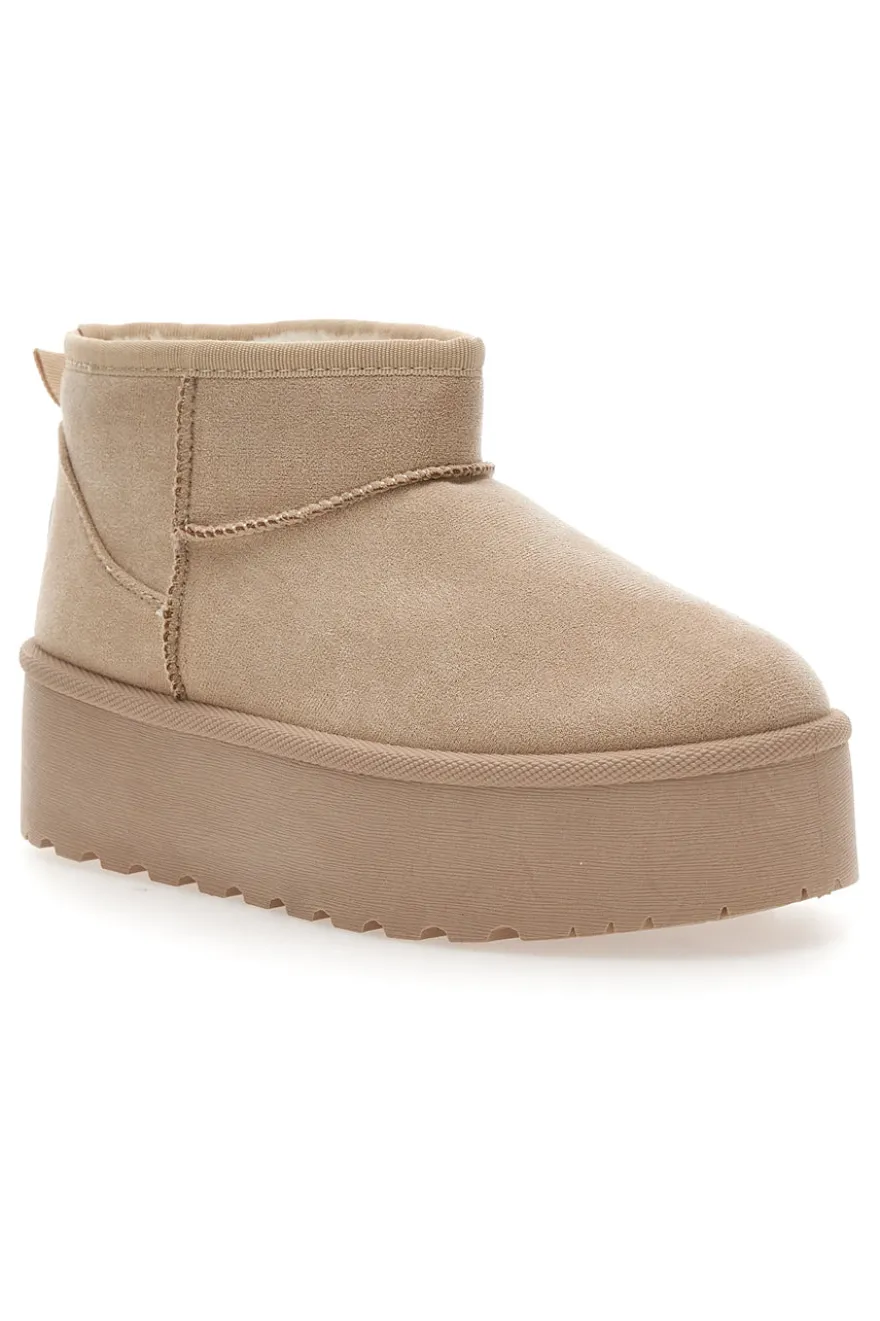 Beige Slipper-Stiefeletten mit Plateau und warmem Futter PITTARELLO LOVE PK1497D