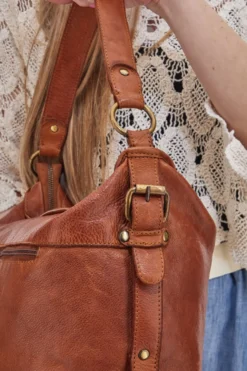 Borsa A Spalla Marrone in Vera Pelle con Tasca Frontale ROUTE 66 61906