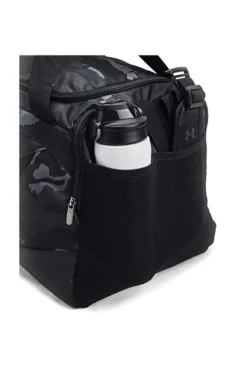 Borsone nero camouflage idrorepellente con scomparto ventilato Under armour Undeniable 5.0 Medium