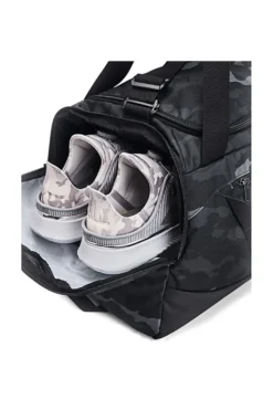 Borsone nero camouflage idrorepellente con scomparto ventilato Under armour Undeniable 5.0 Medium