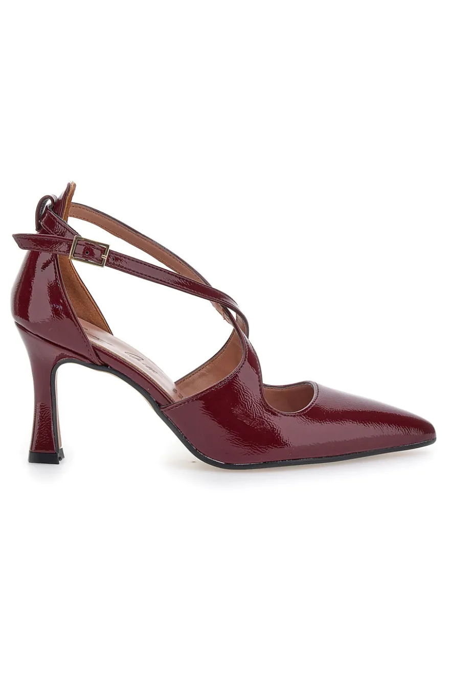 Décolleté bordeaux verniciate con cinturini incrociati e tacco a rocchetto Francesca gritti A78
