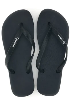 Infradito nere con suola rigata Ipanema IP83305