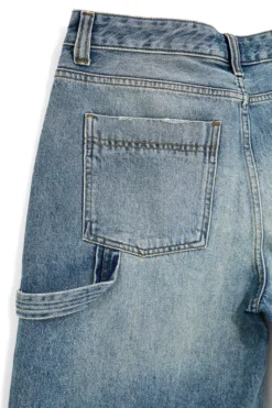 Jeans blu denim al ginocchio con strappi Boardman 4051