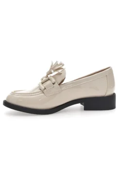 Mocassini beige effetto lucido con nappine MARIELLA BURANI 50884681
