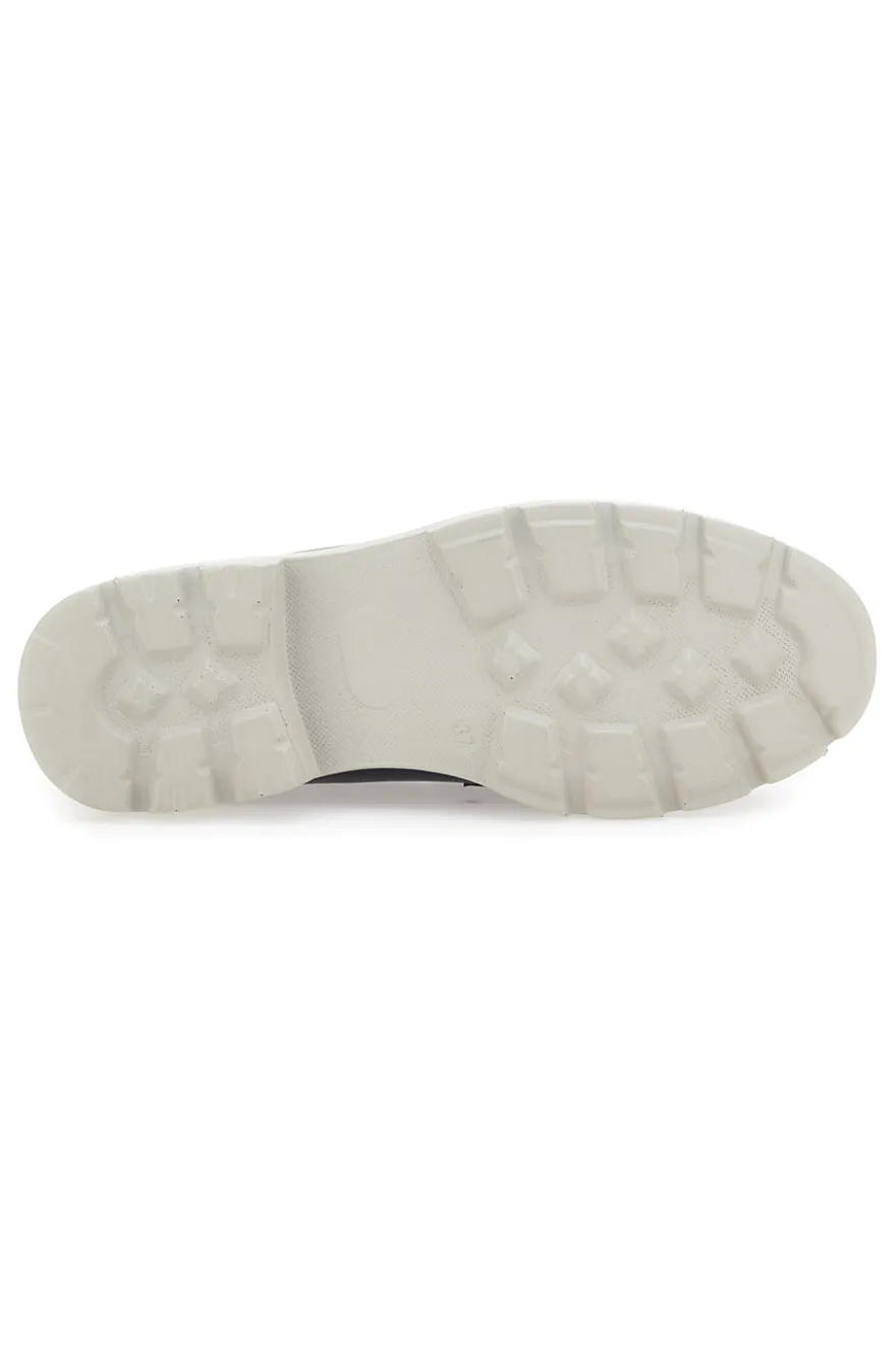 Mocassino Nero con Catenella e Suola Carrarmato Le Havre Paris 602915