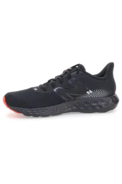 New Balance M411RU3 – Gepolsterte Laufschuhe aus schwarzem Mesh