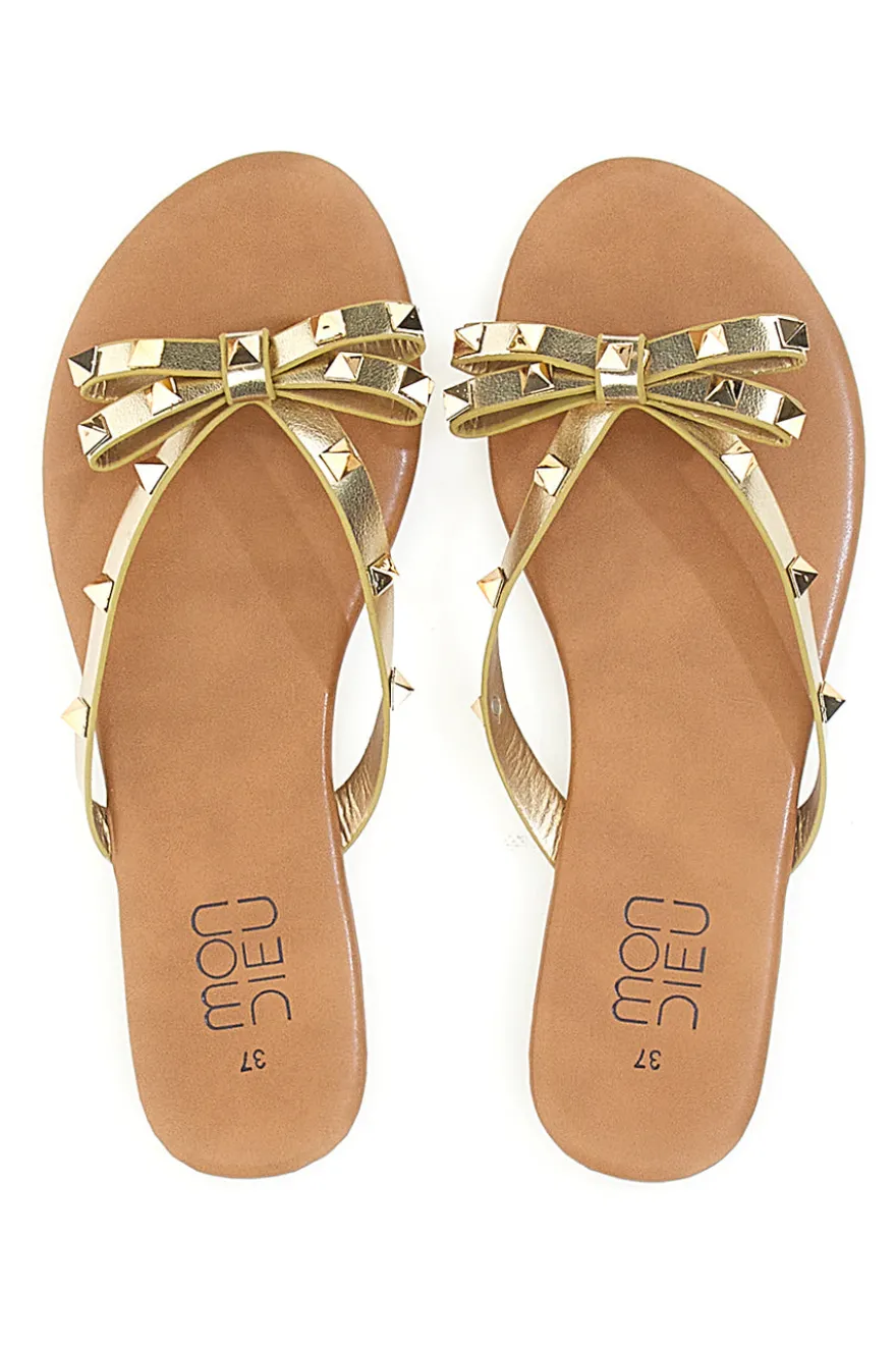 Platin Flip Flops mit Schleife und Nieten MON DIEU PREA842