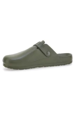 Sabot in gomma verdi con cinturino regolabile 2T2L JLY09