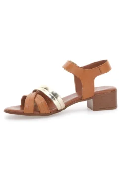 Sandali Arancio con Fascette Incrociate Pittarello Look 243205