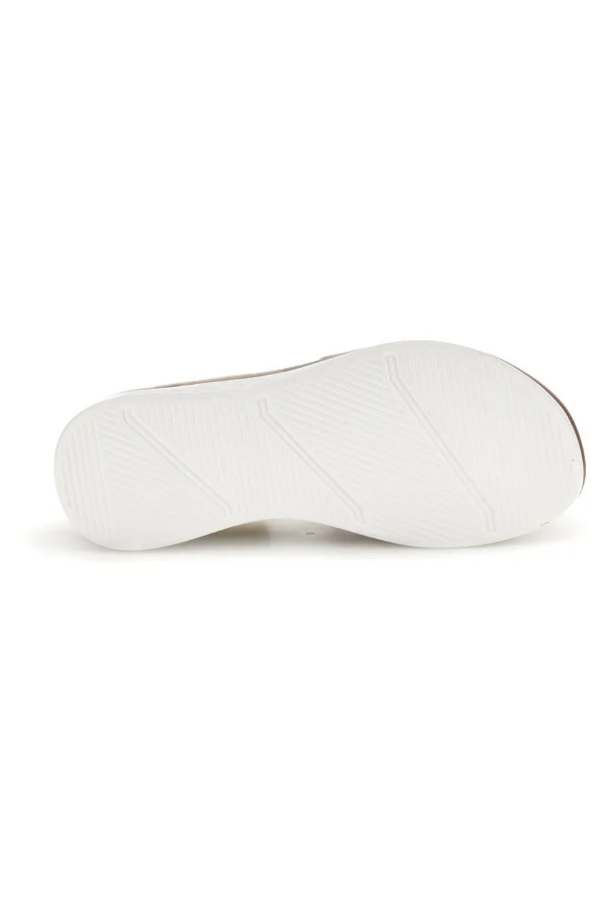 Sandali beige con fascia incrociata e zeppa Energy E443