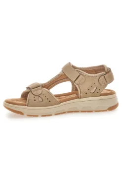 Sandali beige con strappi Relife 68872570701