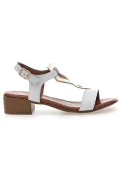 Sandali Bianchi con Tomaia in Pelle Pittarello Look 244295