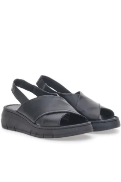 Sandali Neri con Tomaia in Pelle e Soletta Morbida PITTARELLO FOCUS 3315579