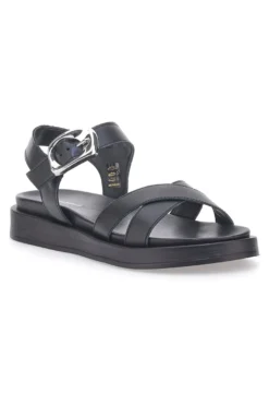 Sandali neri in pelle con fascette incrociate e fibbia Pittarello Focus 28065PE