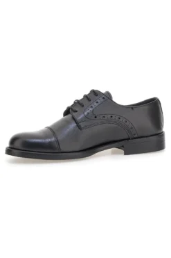 Scarpe eleganti nere in pelle con dettagli traforati Pittarello 7715