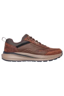 Scarpe outdoor marroni con tomaia robusta Skechers Slade Ultra Peralto