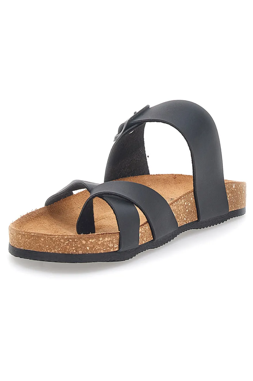 Schwarze Hausschuhe mit Kreuz und verstellbarer Schnalle Made in Italy PITTARELLO TIERRA 335A20630SR