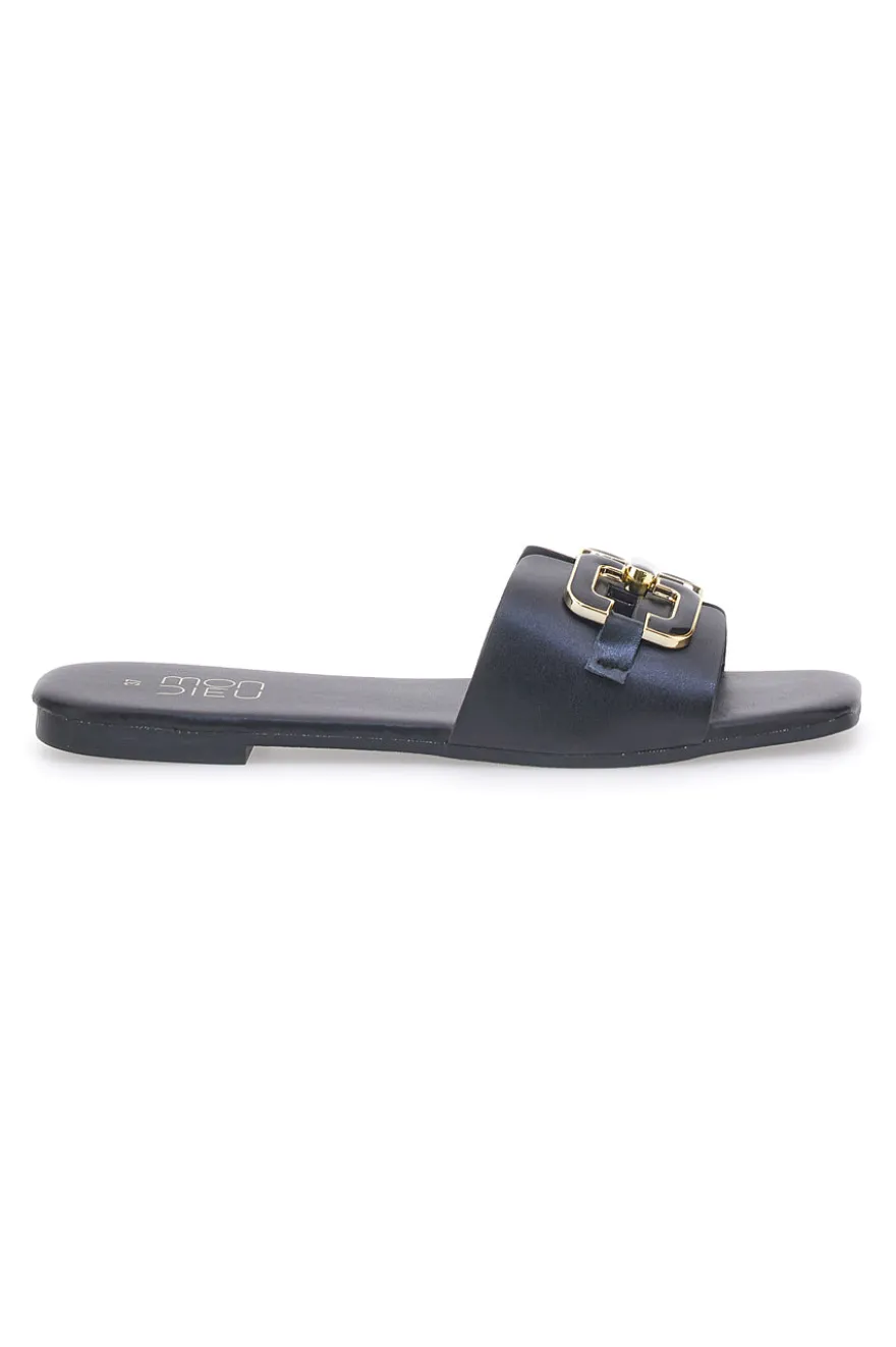 Schwarze Hausschuhe mit Maxi-Quadratkette MON DIEU PRE5413P