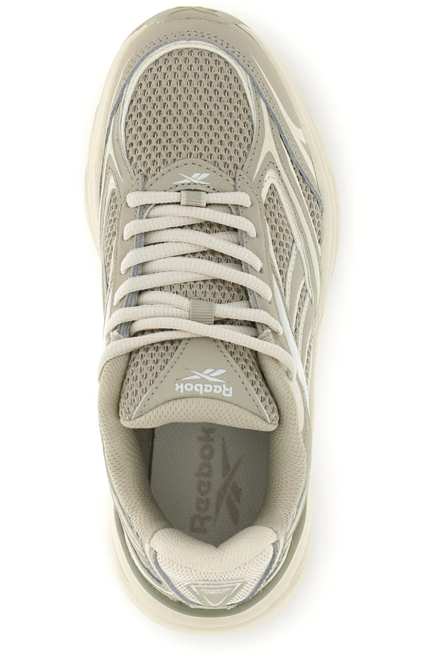 Sneakers beige basse leggere comfort Reebok Belwave