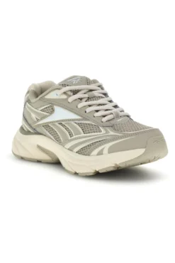Sneakers beige basse leggere comfort Reebok Belwave
