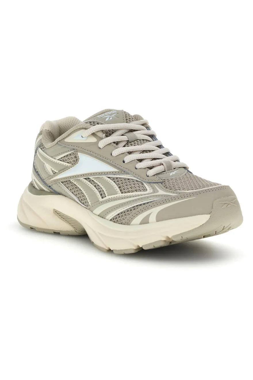 Sneakers beige basse leggere comfort Reebok Belwave
