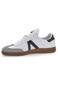Sneakers Bianche con Bande Nere in Vera Pelle CANGURO GY51001