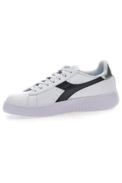 Sneakers Bianche con Fregio Nero Diadora Step P Teamtime