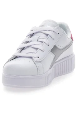 Sneakers Bianche con Logo Argento e Dettaglio Fuxia DIADORA GAME STEP METAL PS