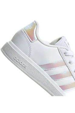 Sneakers bianche con strisce iridescenti Adidas Grand Court 2 K
