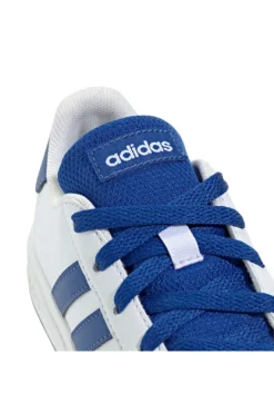 Sneakers bianche con strisce blu in materie sintetiche Adidas Grand Court 2.0 K