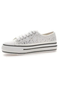 Sneakers bianche platform con dettagli a contrasto Energy E108