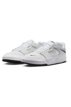 Sneakers da Skateboarding Bianche Nike SB Ishod PRM L