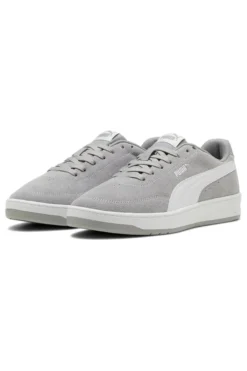 Sneakers grigie in pelle scamosciata con suola in gomma Puma Court Classic Clean SD