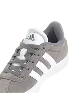 Sneakers grigie in suede con 3 strisce bianche Adidas VL Court 3.0 K