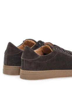 Sneakers marroni in camoscio con suola a contrasto Ptr 3021