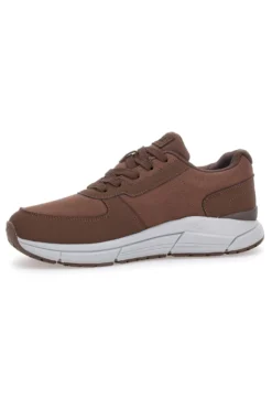 Sneakers marroni slip resistant con Memory Foam Joma Krum Men 2524
