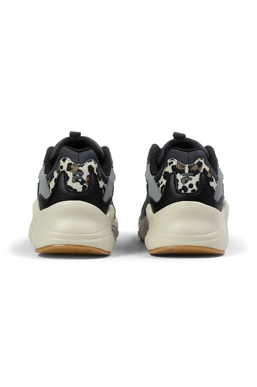 Sneakers nere con dettagli animalier e suola chunky Fila FFW0194