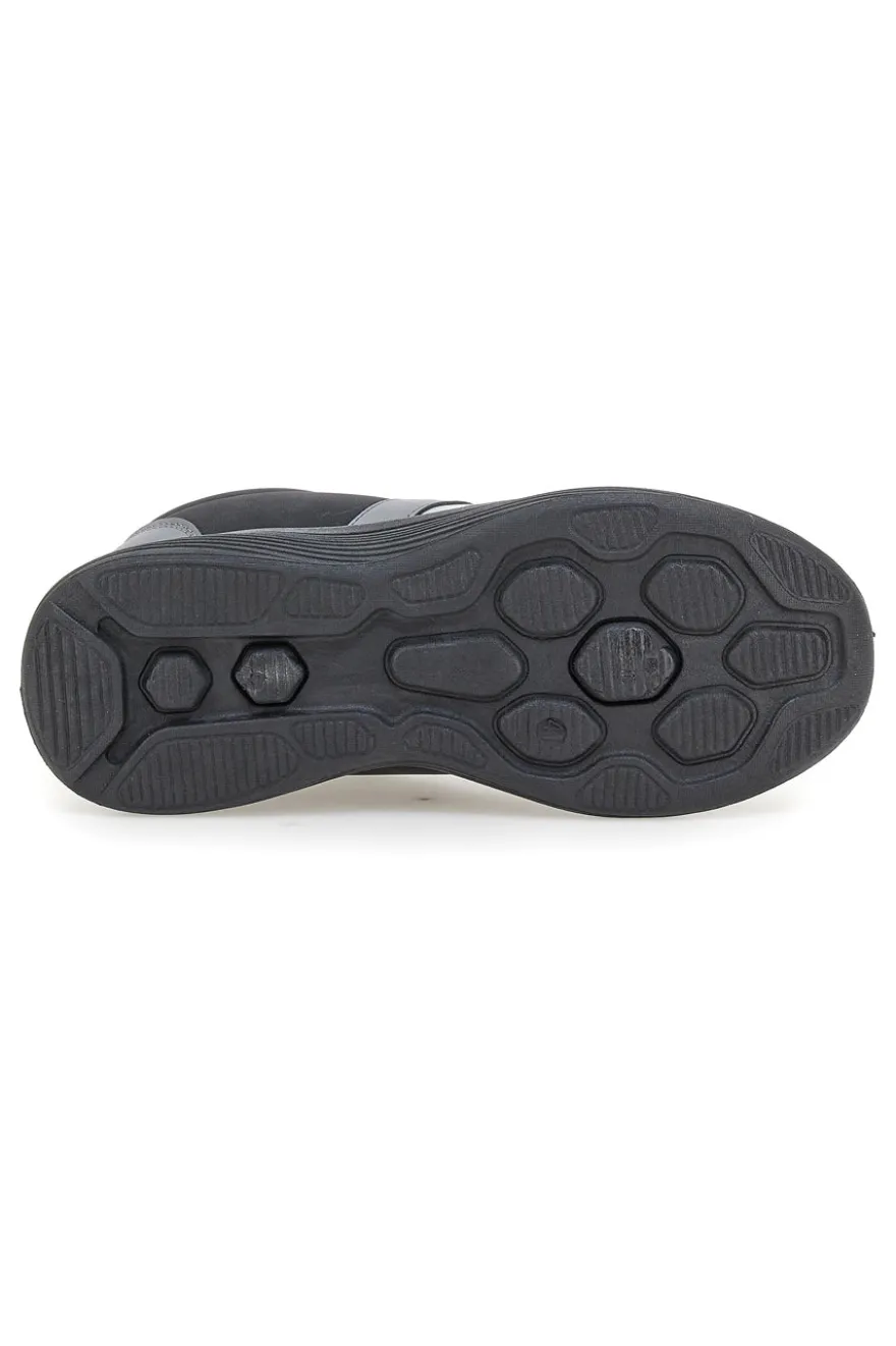 Sneakers nere con inserti grigi e suola flessibile Canguro CA1241