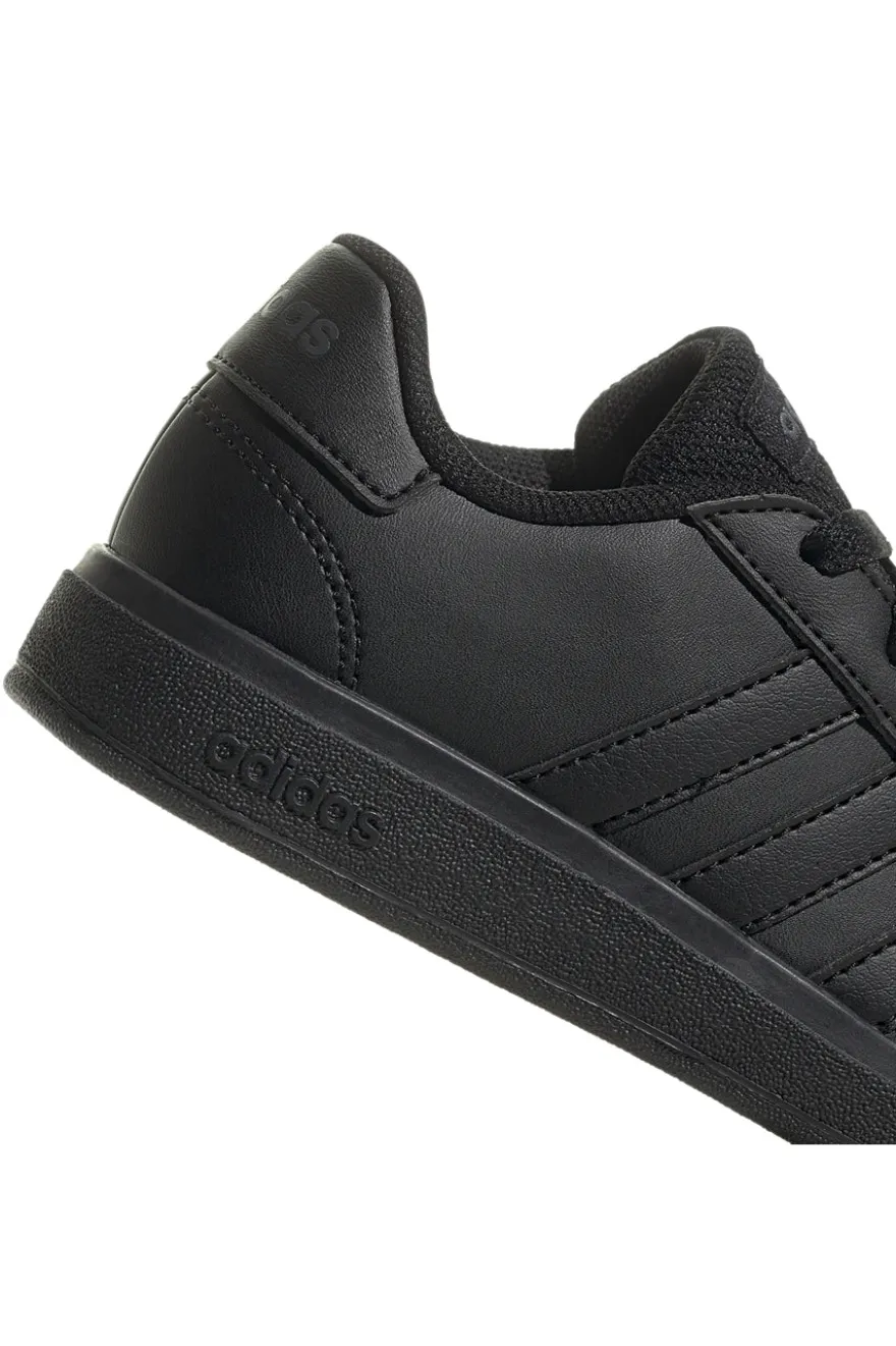 Sneakers nere con profilo monocromatico Adidas Grand Court 2 K