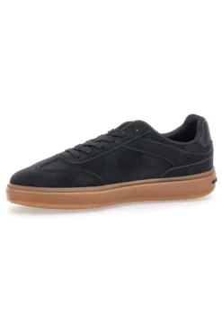 Sneakers nere con suola a contrasto Max Dillan GB2042
