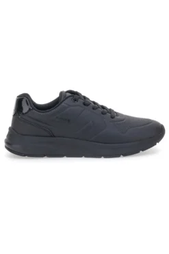 Sneakers nere in materiale tecnico Levi's Larry J