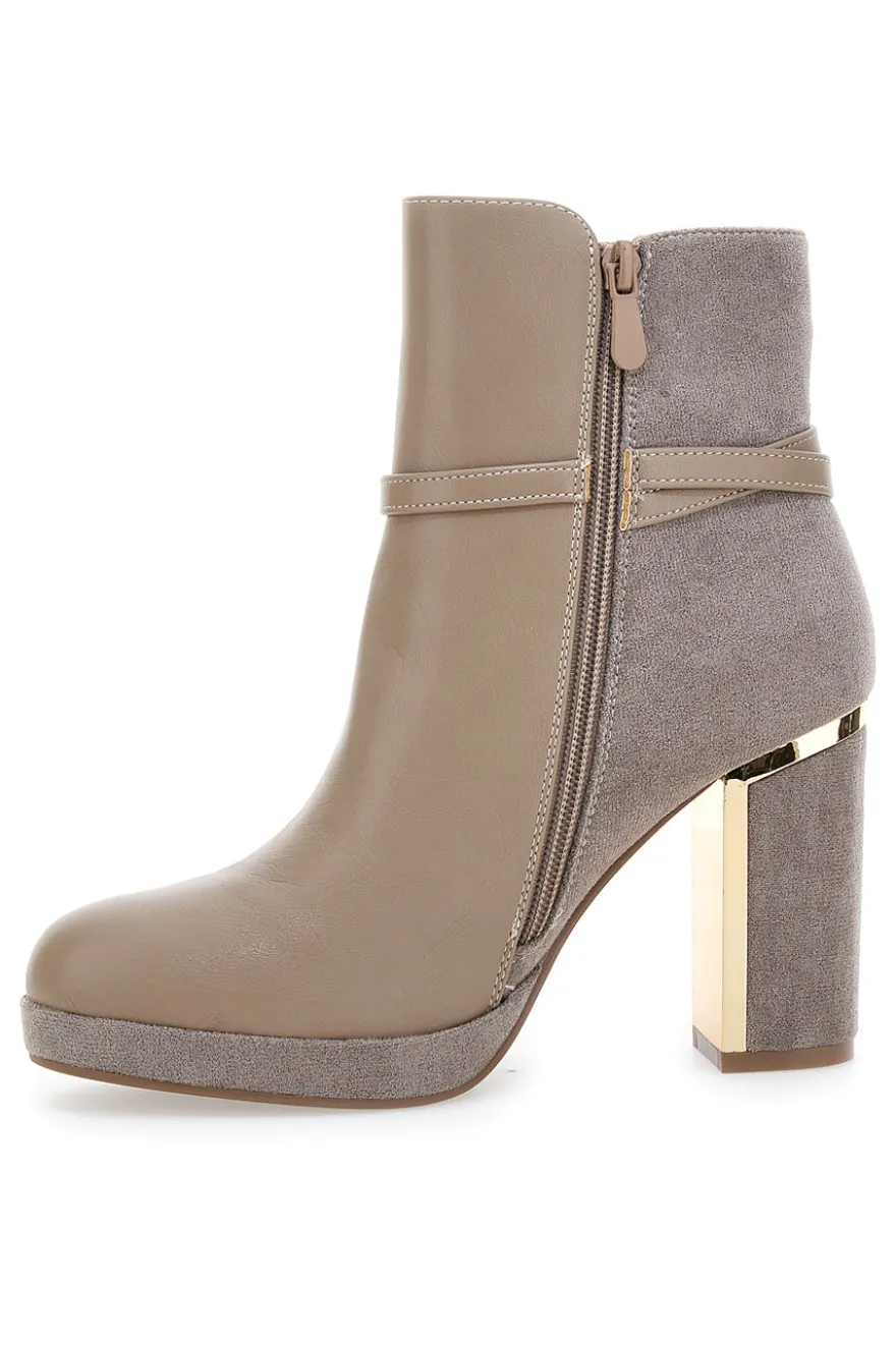 Stivaletti Beige con Tacco Alto e Plateau e Dettagli Dorati Le Havre Paris RQ23WT7