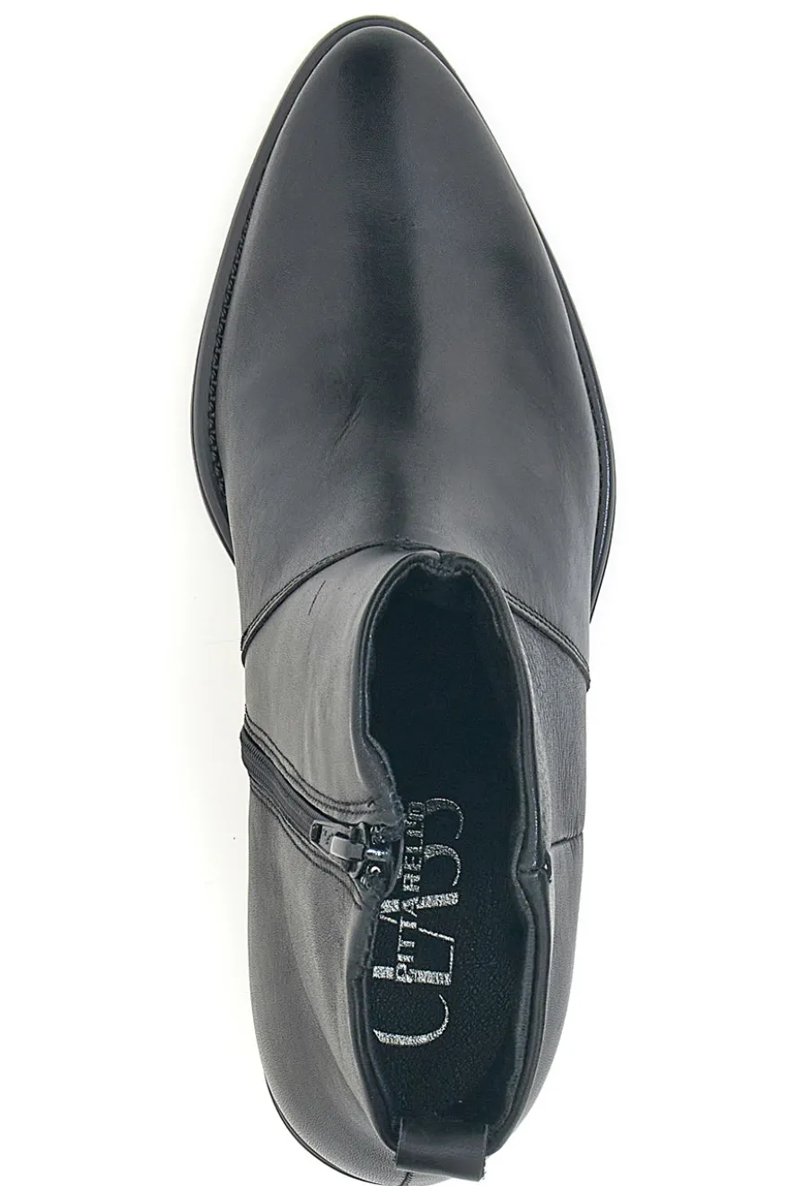 Stivaletti neri in pelle con tacco medio Pittarello Class 865040