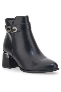 The First P619 Schwarze Stiefeletten mit mittelhohem Absatz und Schmuckriemen