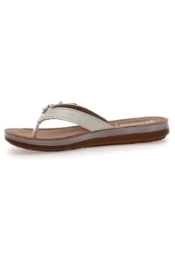 Weiße Flip-Flops mit dekorativer Goldschnalle INBLU 12 ZO