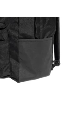 Zaino nero con logo oro e tasca porta laptop Adidas IS7048